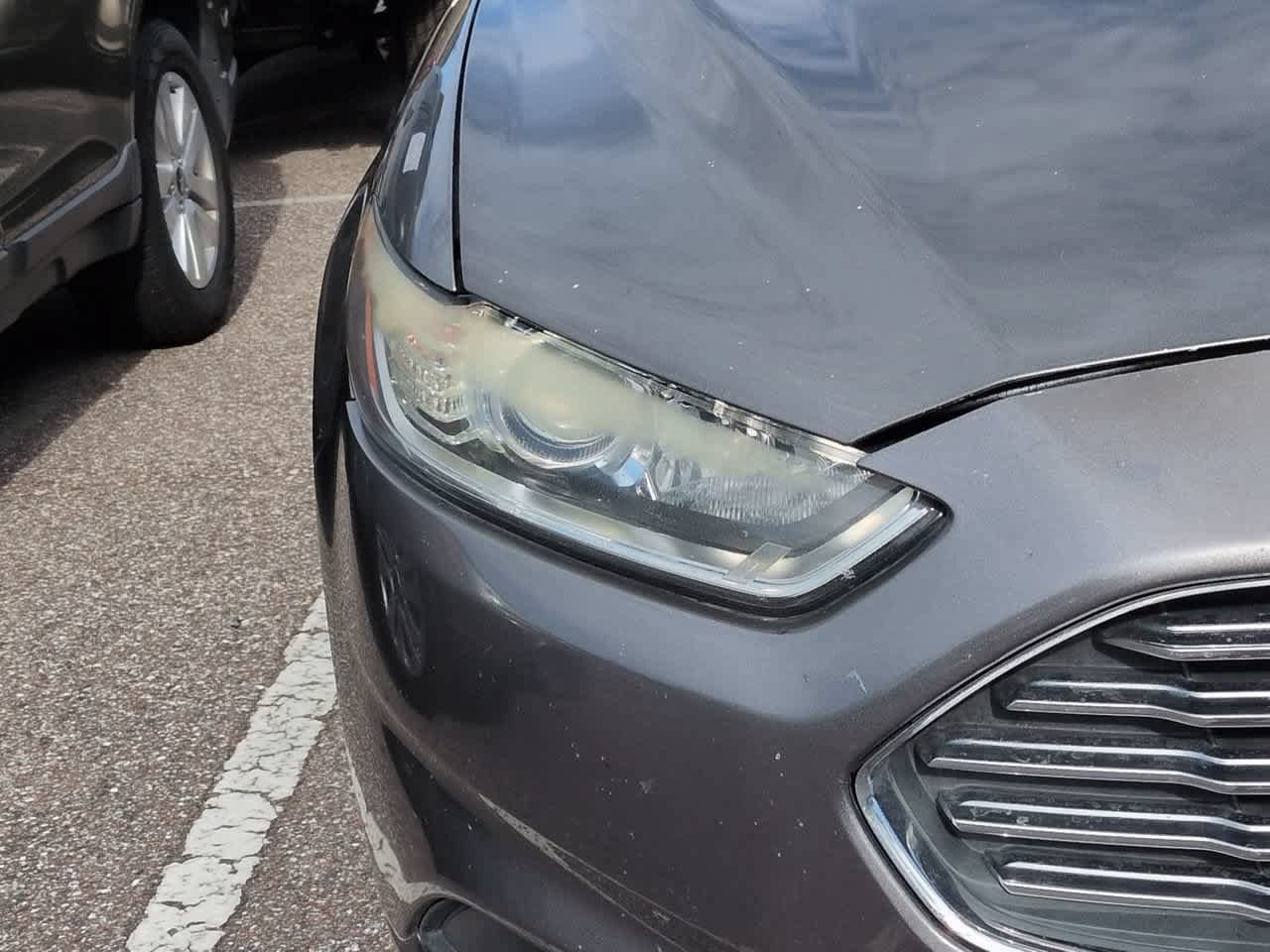 Used 2013 Ford Fusion SE FWD image 8