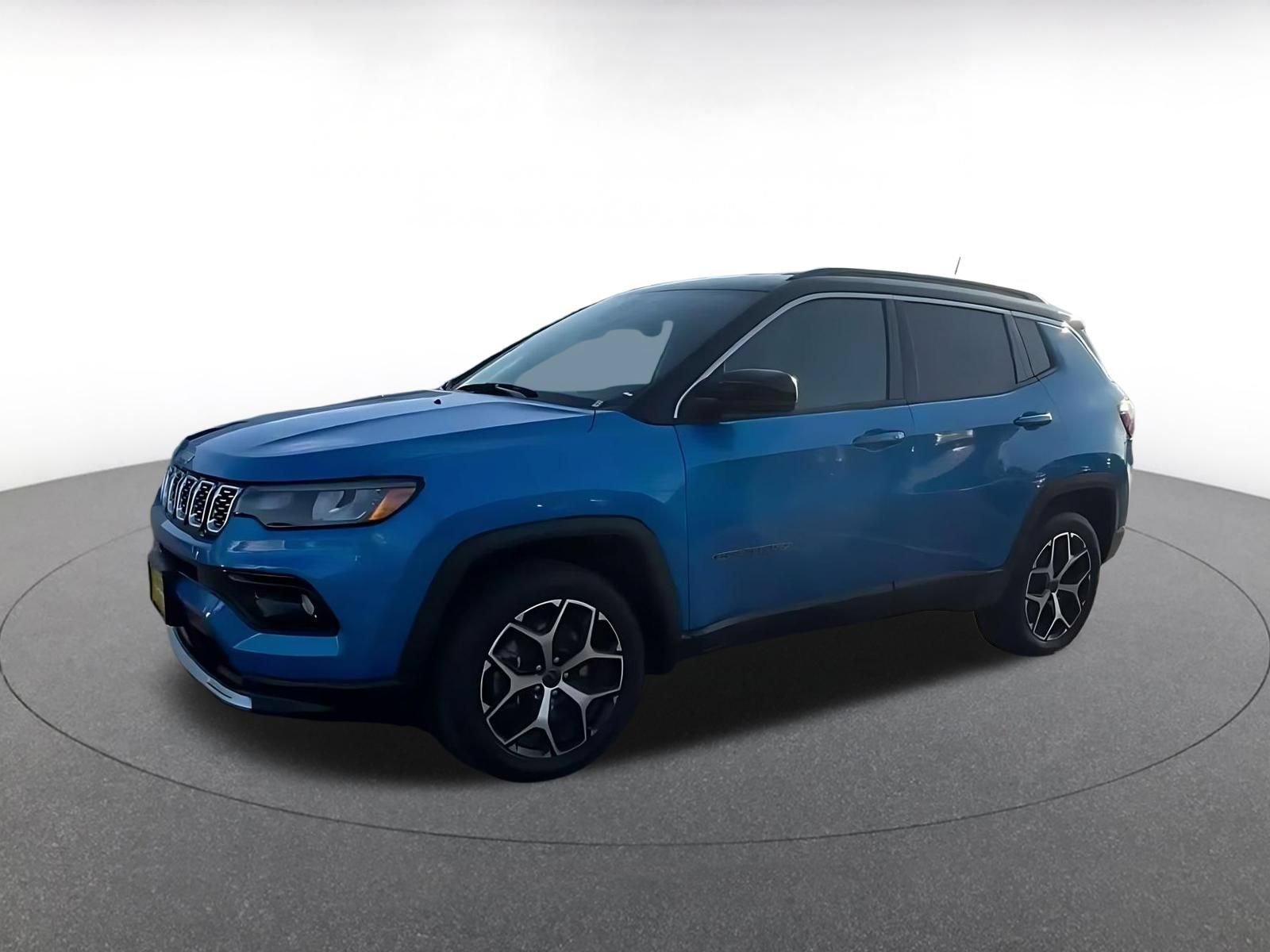 Used 2025 Jeep Compass Limited AWD/4WD image 7