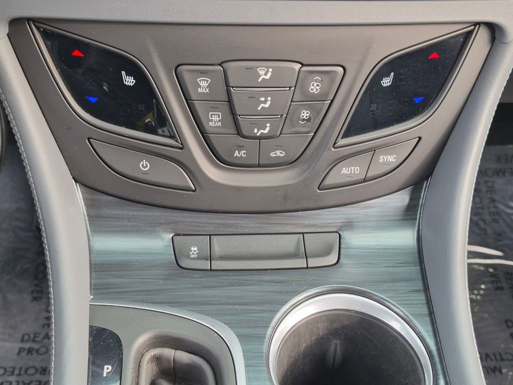 Used 2020 Buick Envision Essence w/ Experience Buick Package image 26