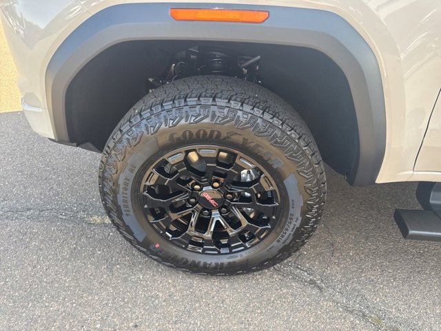 New 2026 GMC Canyon Elevation w/ Convenience Package image 12