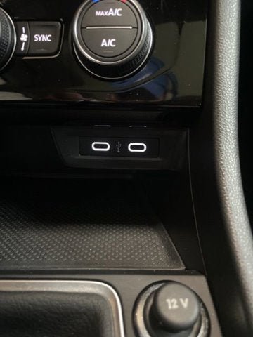 Certified 2023 Volkswagen Jetta SE image 15