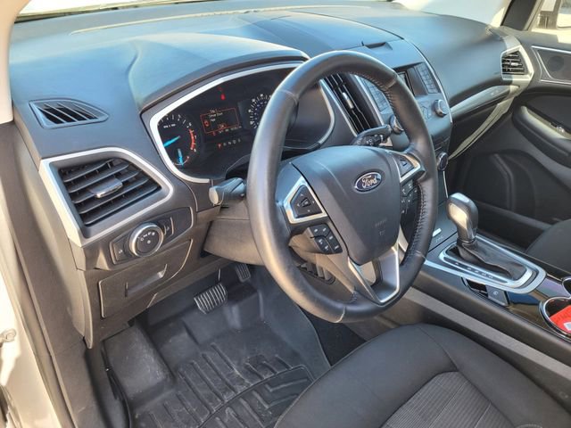 Used 2017 Ford Edge SEL FWD image 25