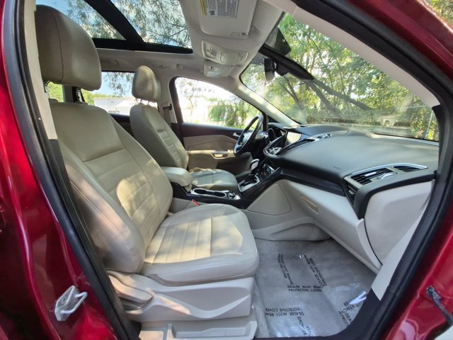 Used 2014 Ford Escape Titanium w/ Equipment Group 401A AWD/4WD image 25