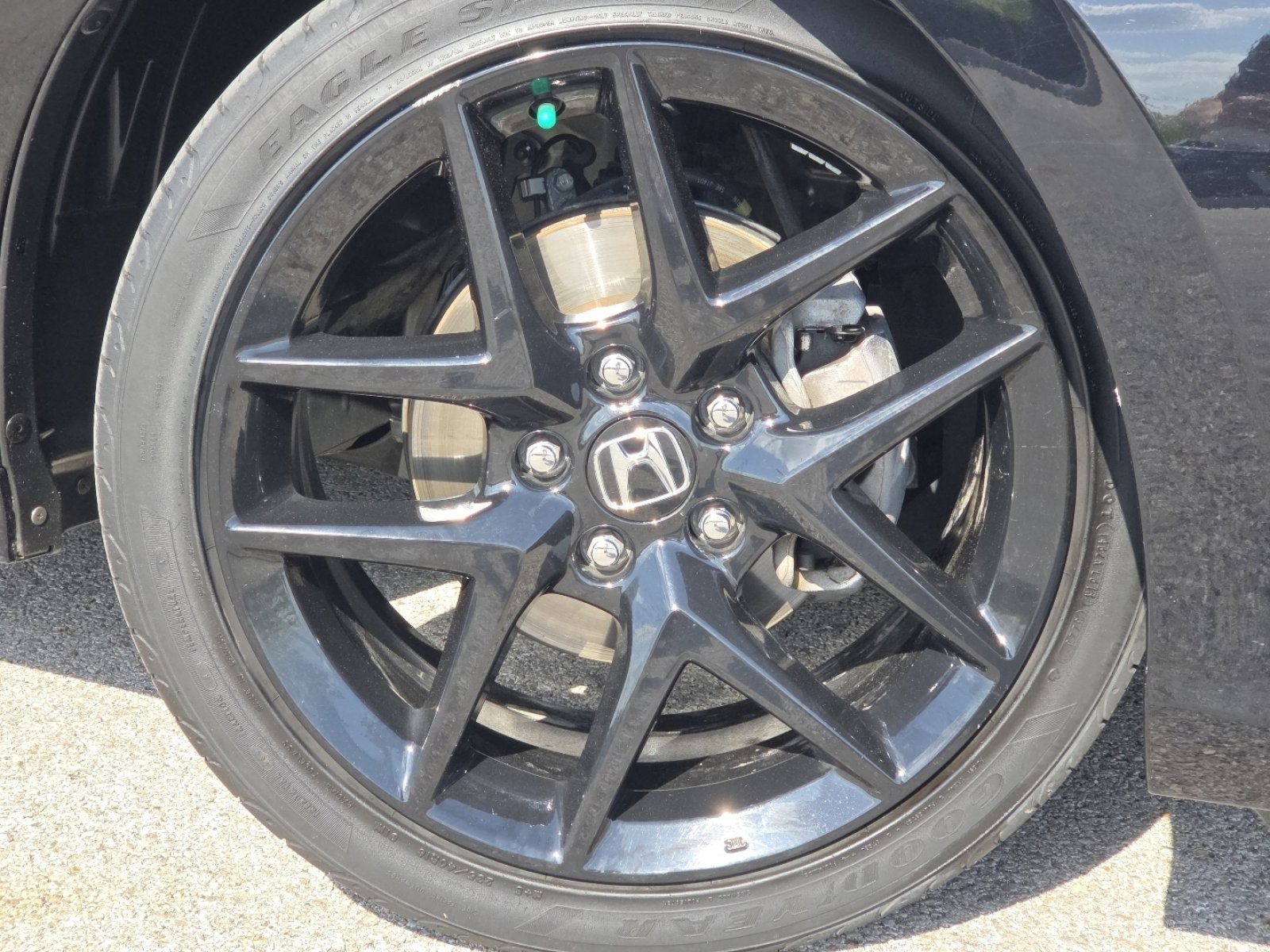 Used 2023 Honda Civic Sport image 9