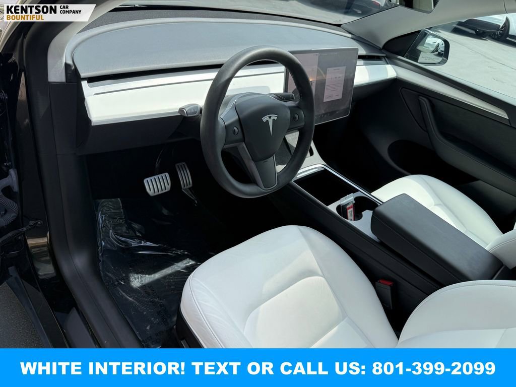 Used 2023 Tesla Model Y Long Range AWD/4WD image 29