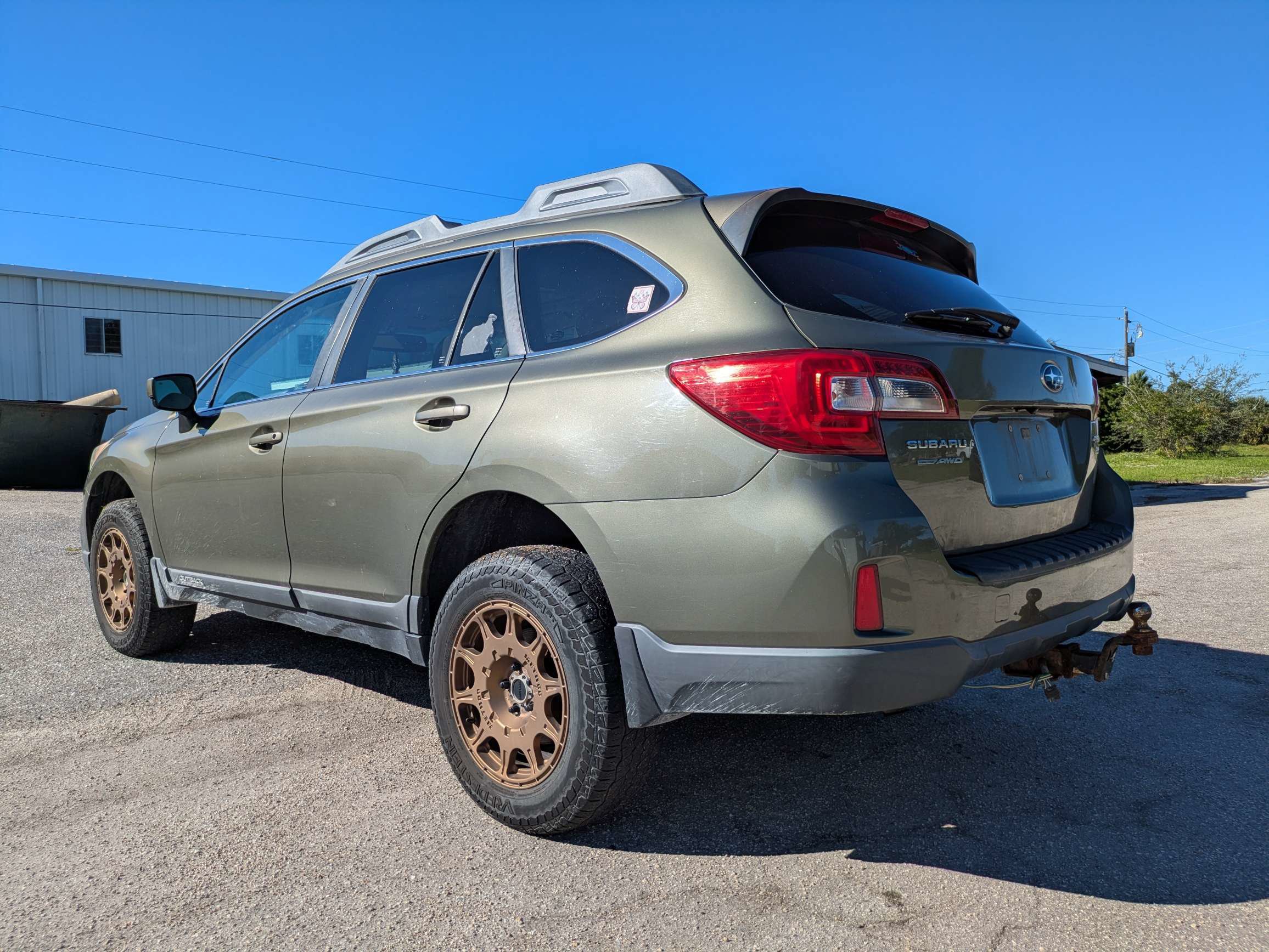 Used 2015 Subaru Outback 2.5i Premium AWD/4WD image 9
