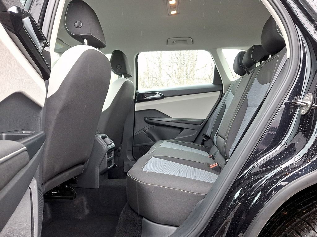 Certified 2025 Volkswagen Taos S image 8