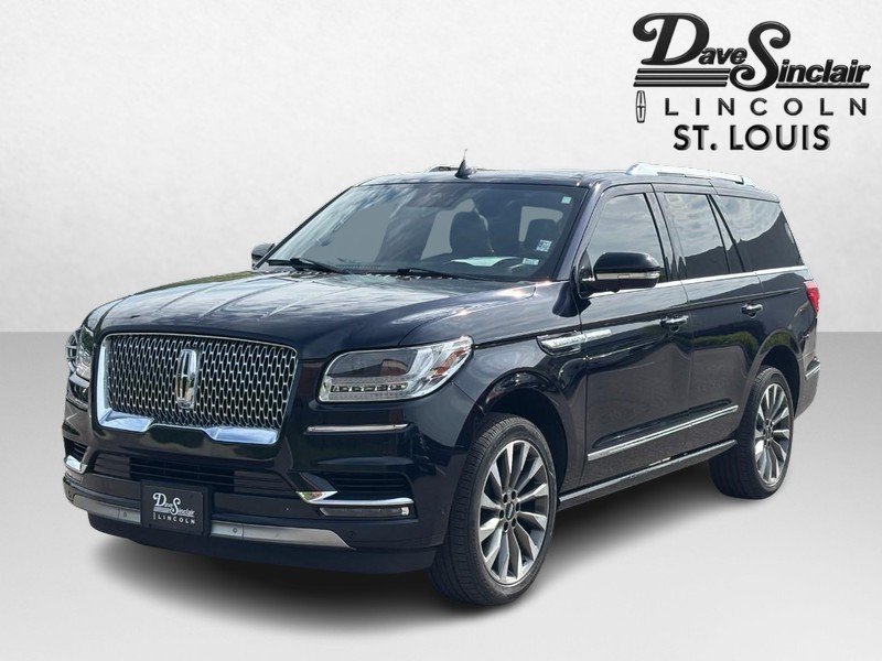 Used 2021 Lincoln Navigator Reserve w/ Luxury Package AWD/4WD image 1