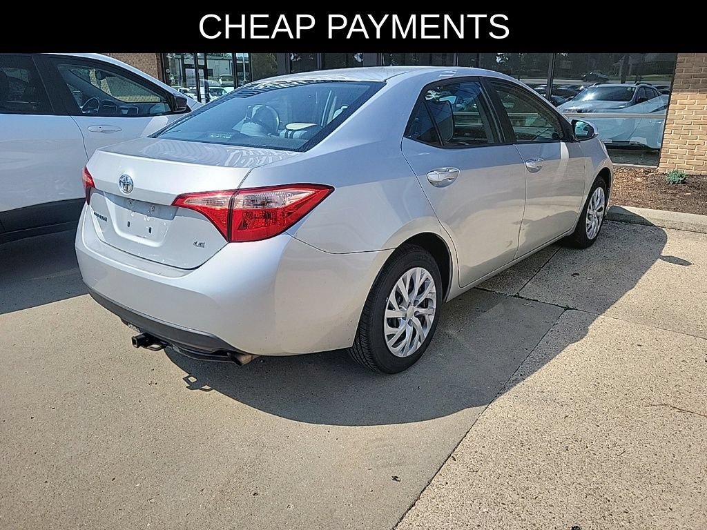 Used 2017 Toyota Corolla LE FWD image 4