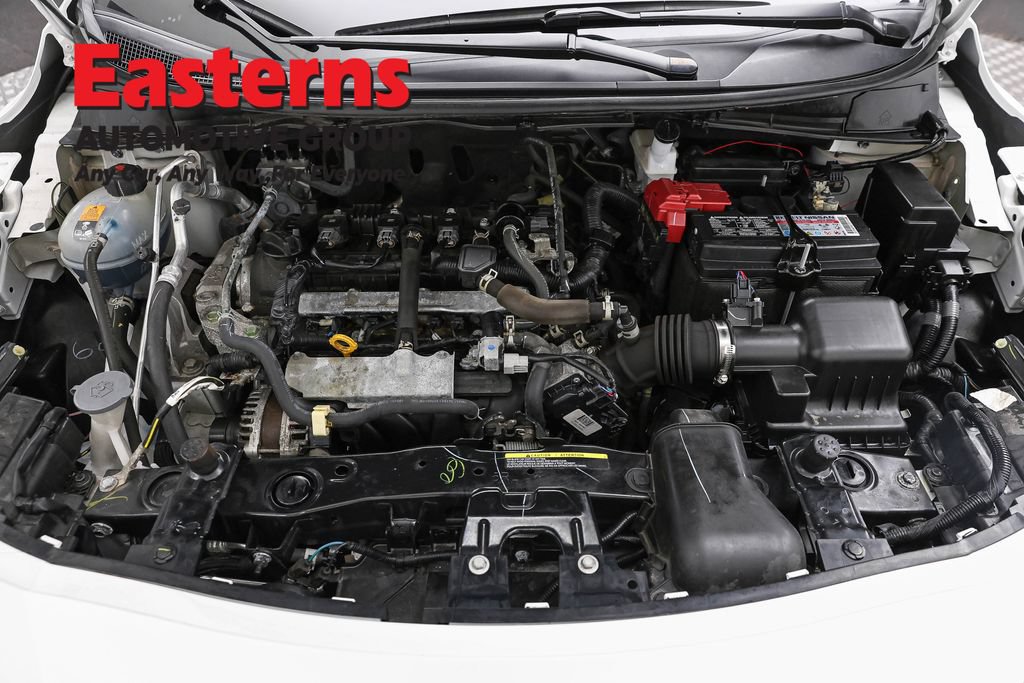 Used 2024 Nissan Versa SV FWD image 9
