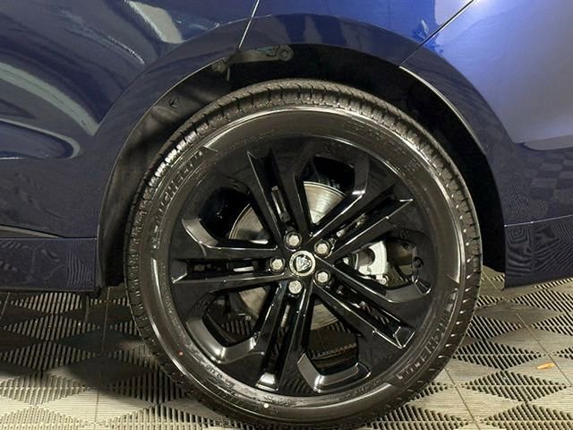 New 2026 Jaguar F-PACE R-Dynamic S image 14