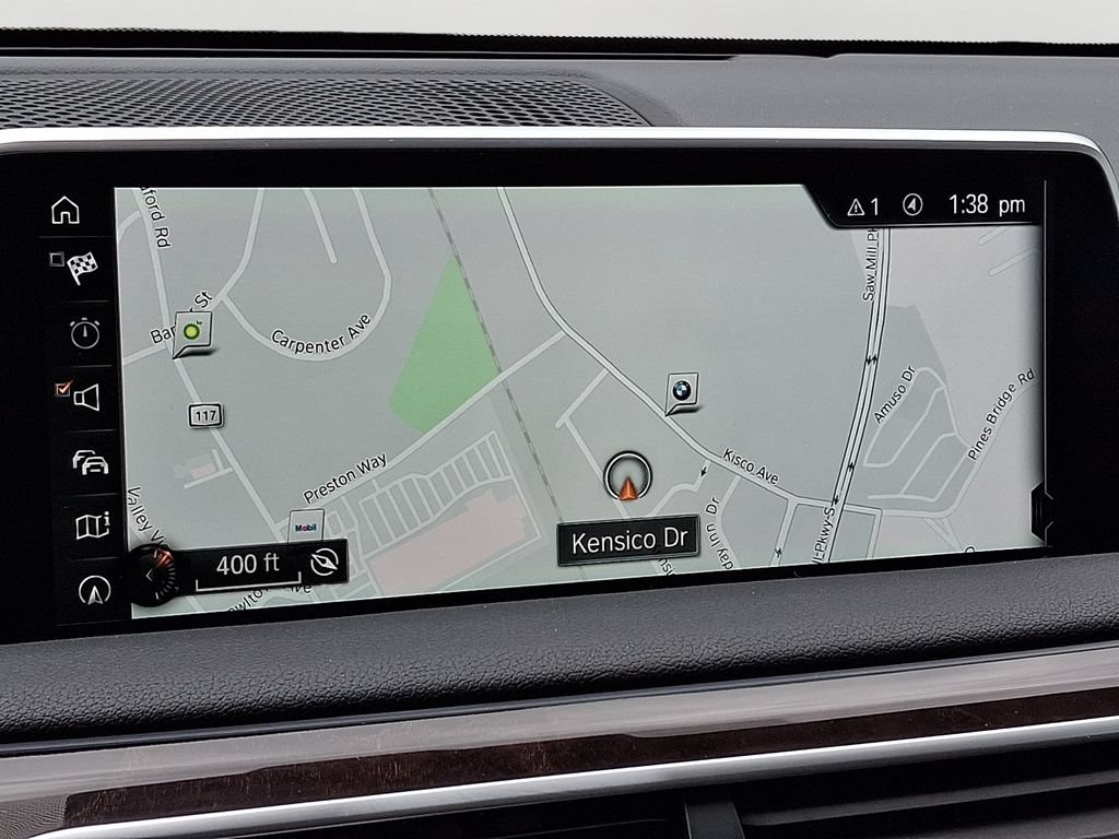 Used 2016 BMW 750i xDrive AWD/4WD image 18