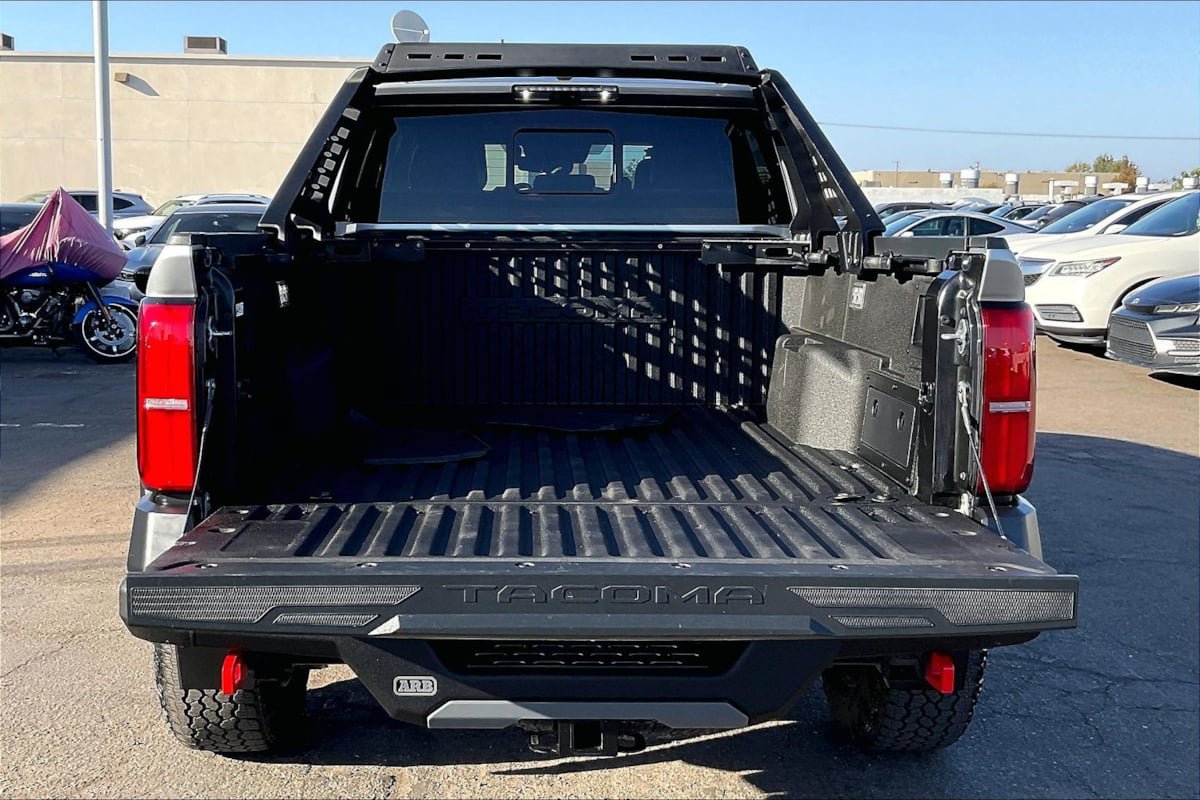 Used 2024 Toyota Tacoma 4x4 Double Cab Hybrid image 31