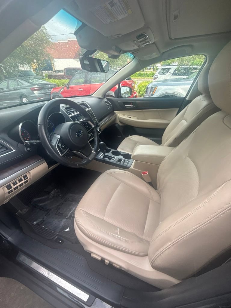 Used 2018 Subaru Outback 2.5i Limited AWD/4WD image 12