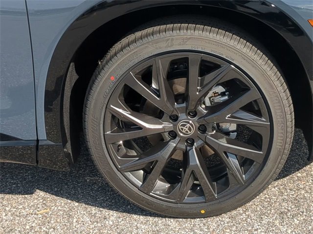 New 2026 Toyota Crown Signia image 11