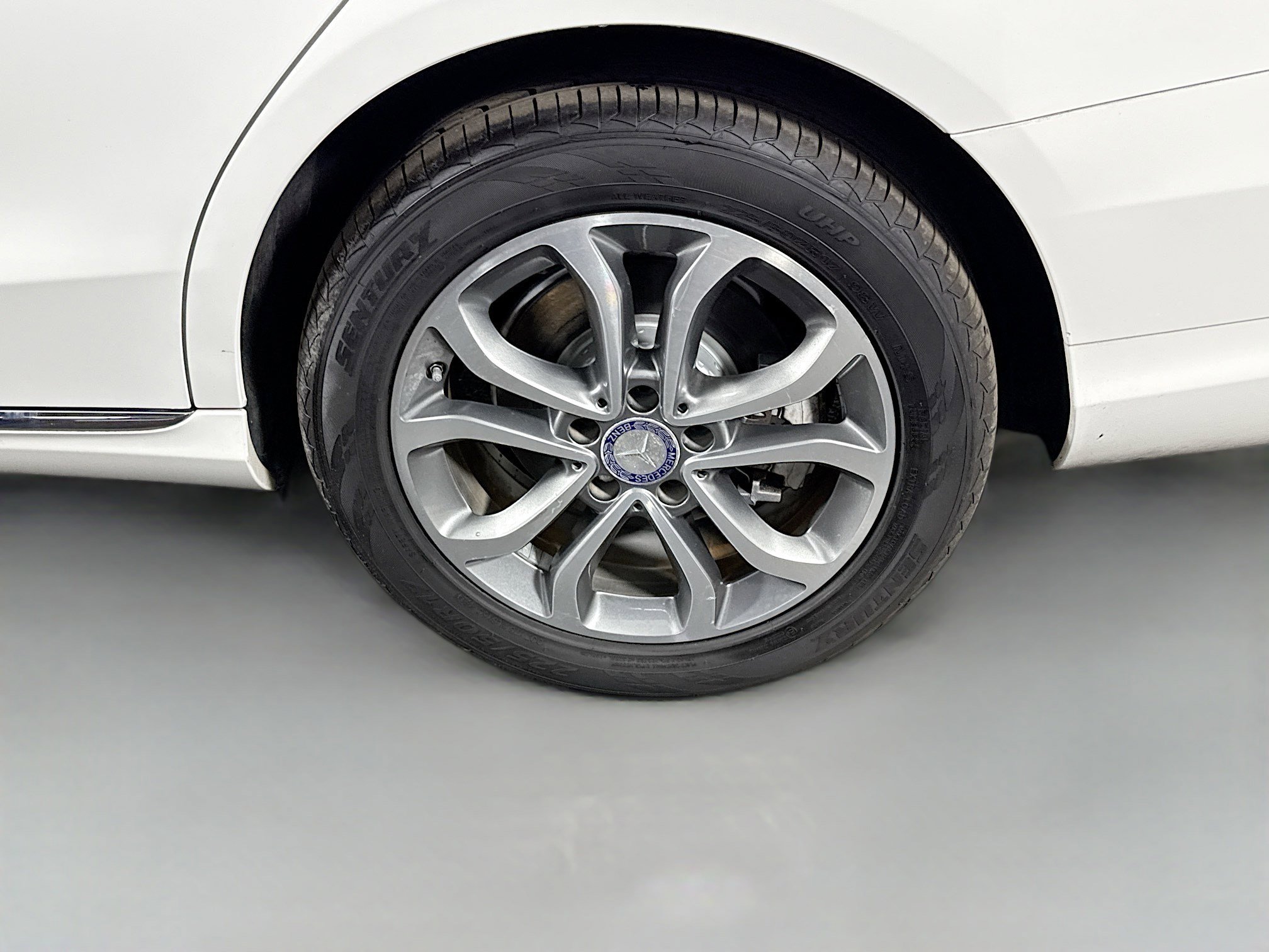 Used 2015 Mercedes-Benz C 300 4MATIC Sedan image 37