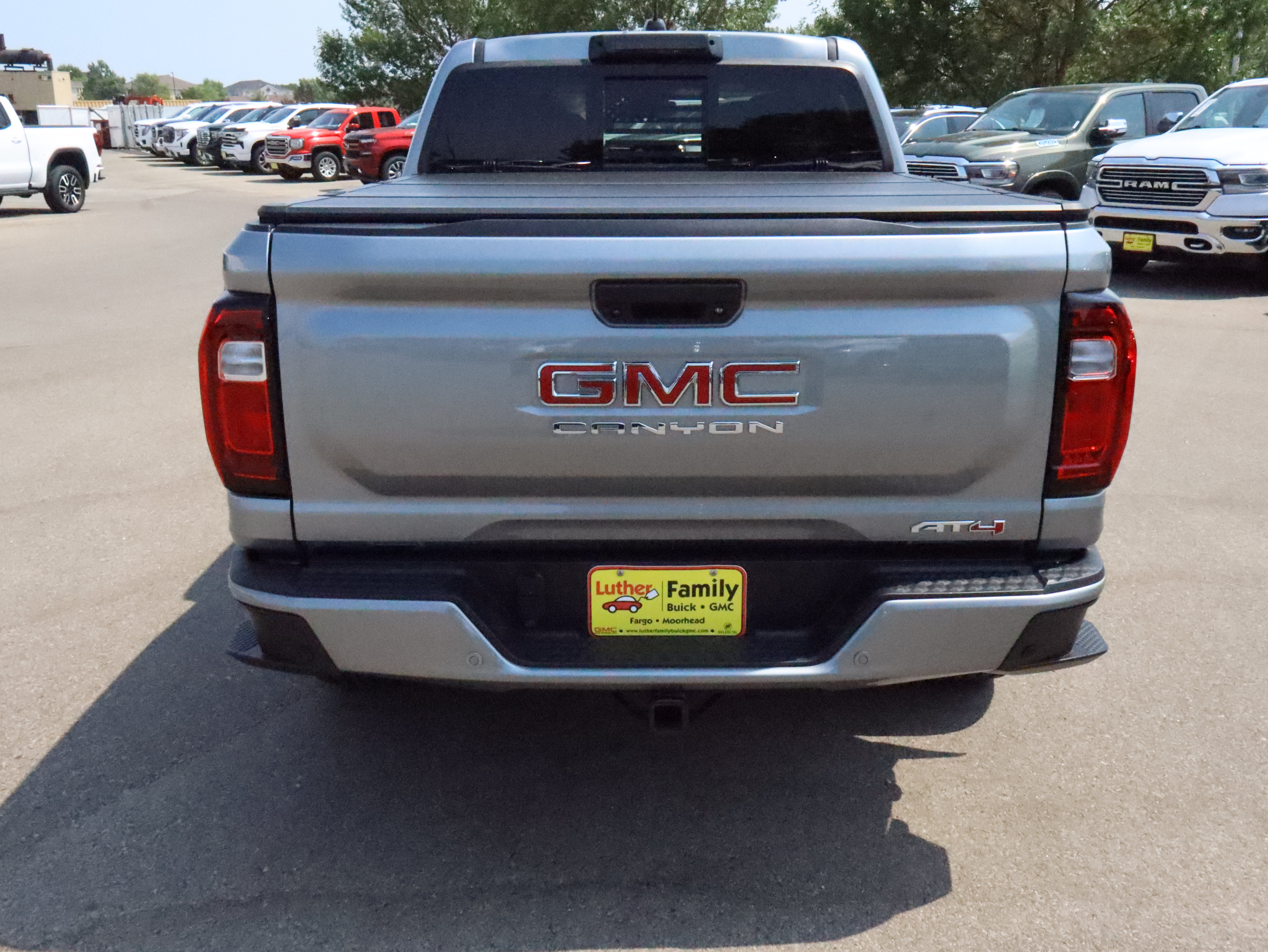 Used 2024 GMC Canyon AT4 w/ Technology Package AWD/4WD image 6