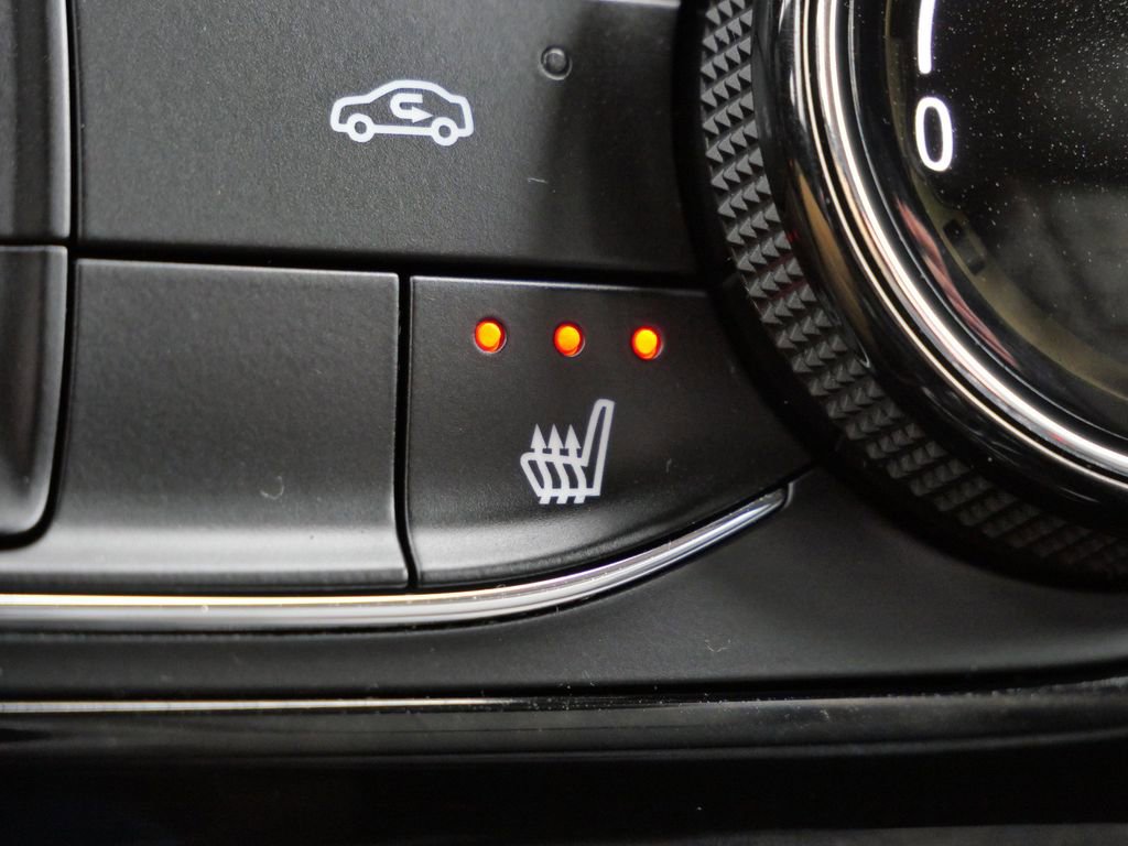 Used 2023 Buick Encore GX Preferred w/ Cold Weather Comfort Package FWD image 46