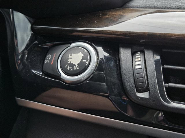 Used 2019 BMW X6 xDrive35i w/ M Sport Package image 29