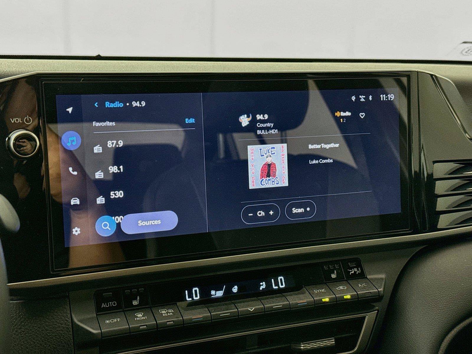 Certified 2025 Toyota Camry XSE FWD image 25