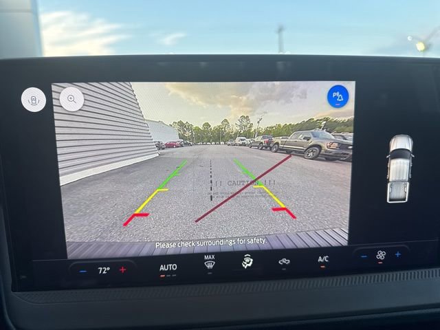 New 2025 Ford Maverick XL image 21