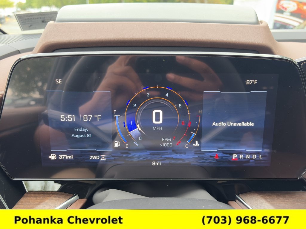 New 2026 Chevrolet Suburban High Country AWD/4WD image 9