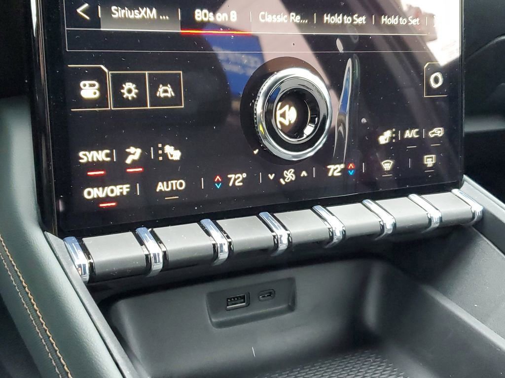 New 2026 GMC Terrain AT4 w/ LPO, Black Badging Package image 27