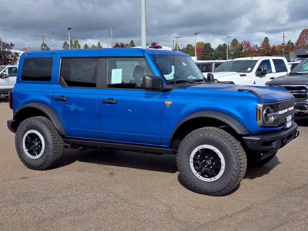 New 2026 Ford Bronco Badlands AWD/4WD image 3