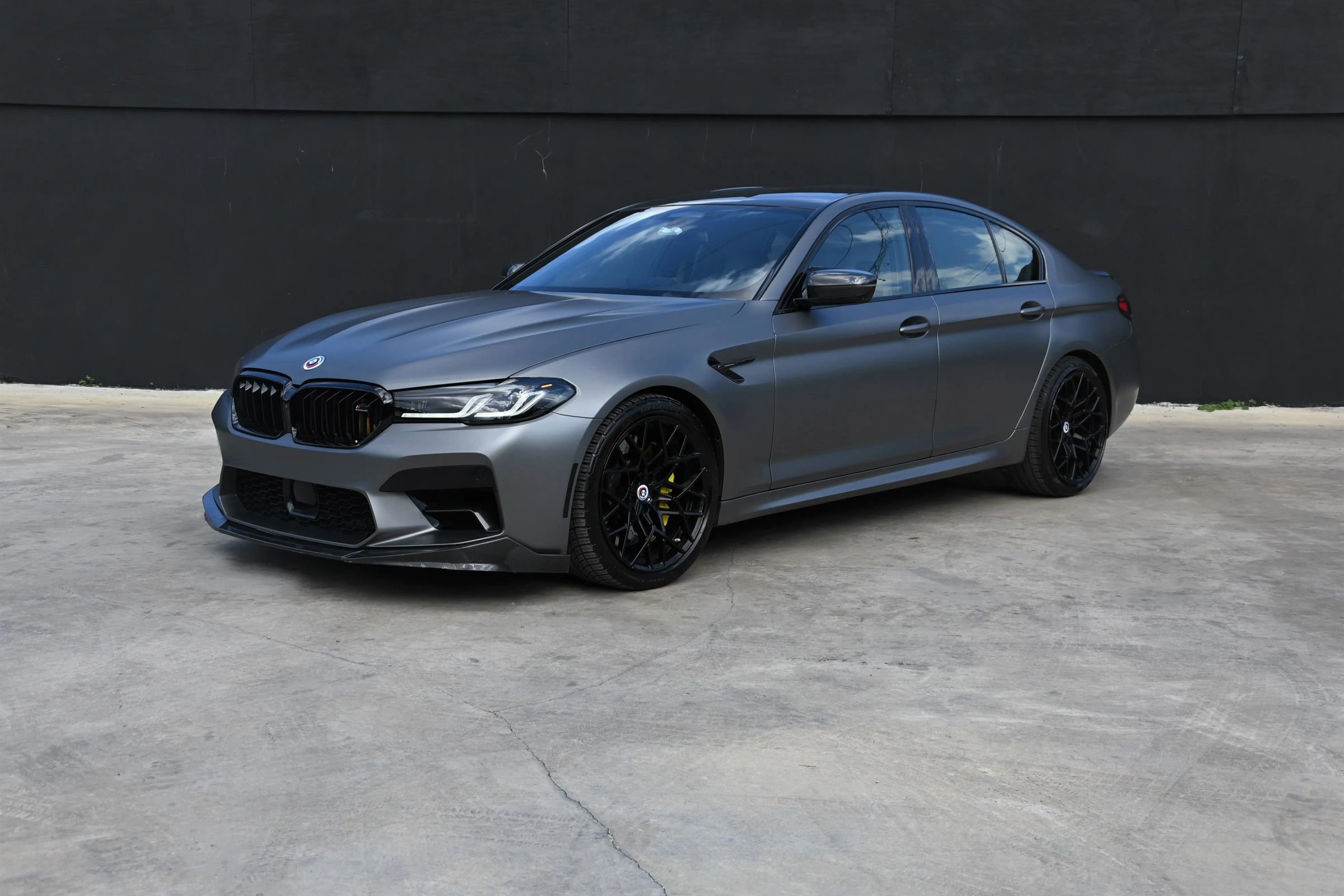 Used 2023 BMW M5 w/ Competition Package image 4
