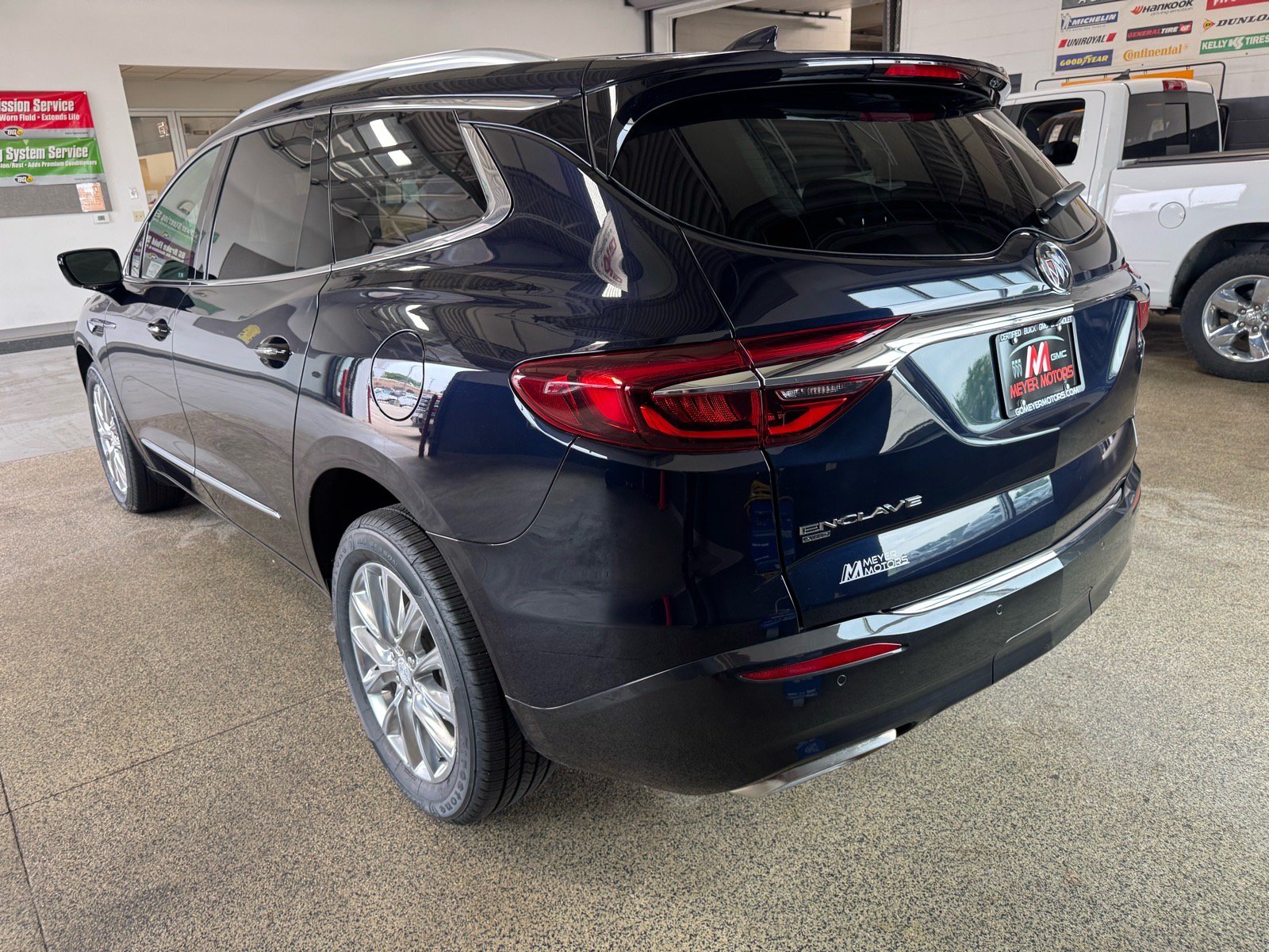 Used 2020 Buick Enclave Premium w/ LPO, Floor Liner Package AWD/4WD image 7