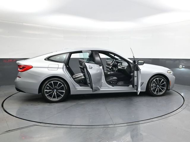 Used 2018 BMW 640i Gran Turismo xDrive image 34