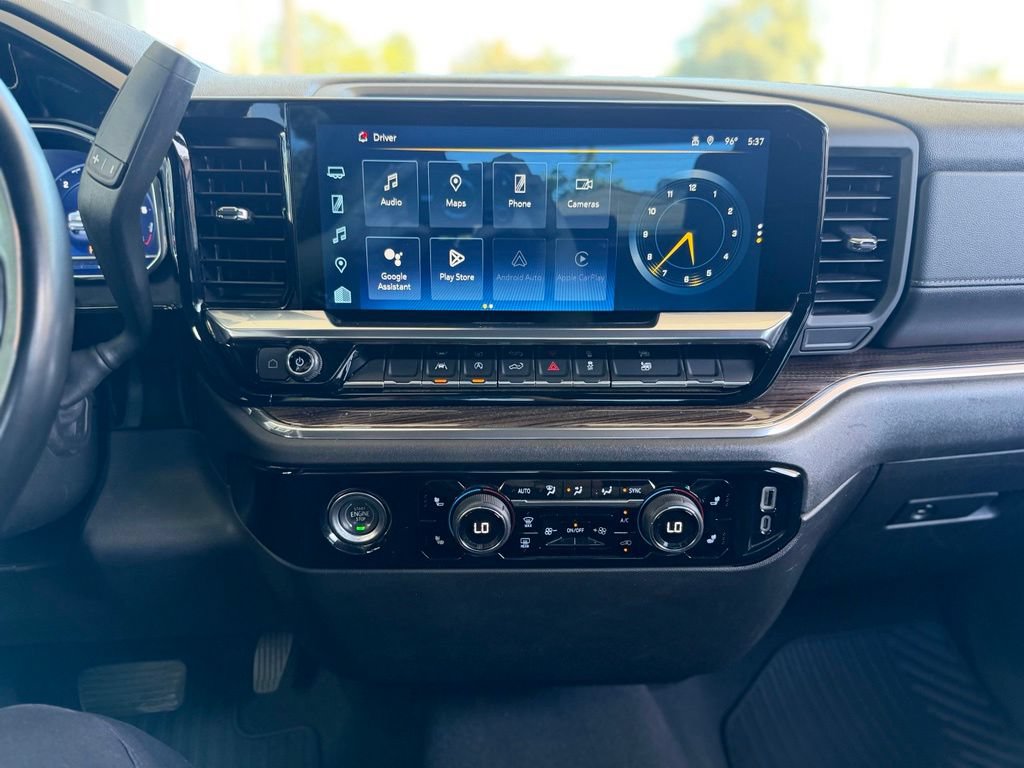 Used 2023 Chevrolet Silverado 1500 LT AWD/4WD image 8