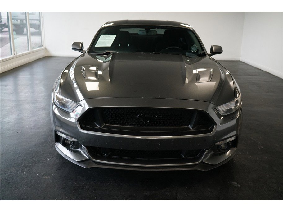 Used 2017 Ford Mustang GT image 2