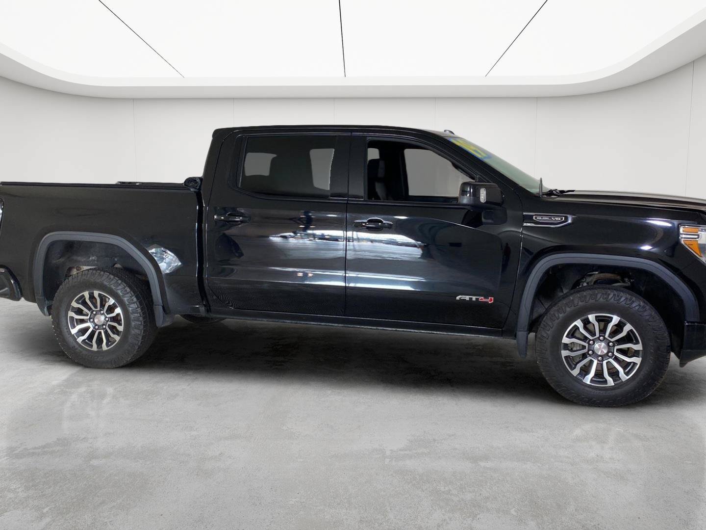 Used 2019 GMC Sierra 1500 AT4 w/ AT4 Premium Package AWD/4WD image 5