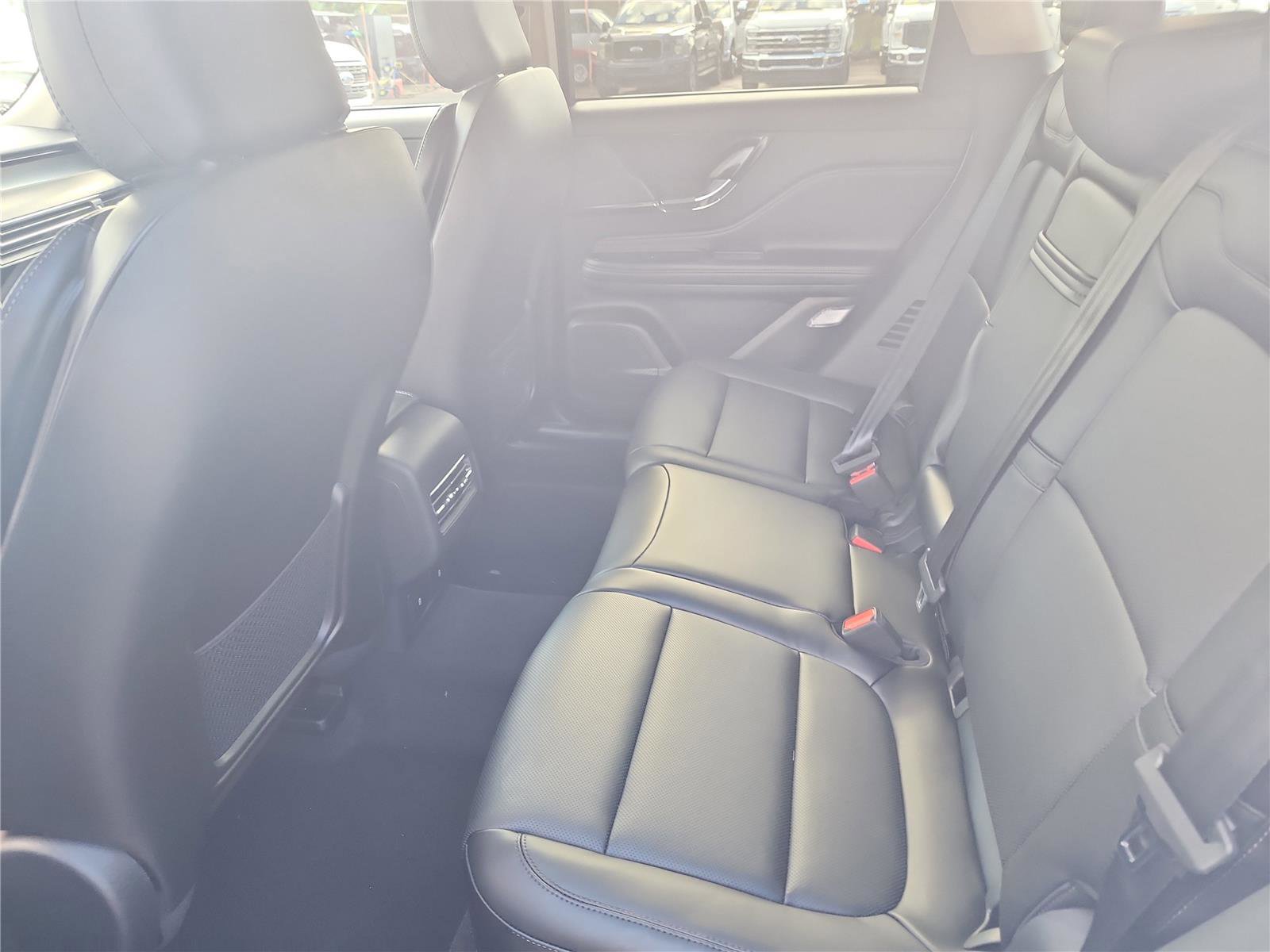 New 2026 Lincoln Corsair Premiere image 17