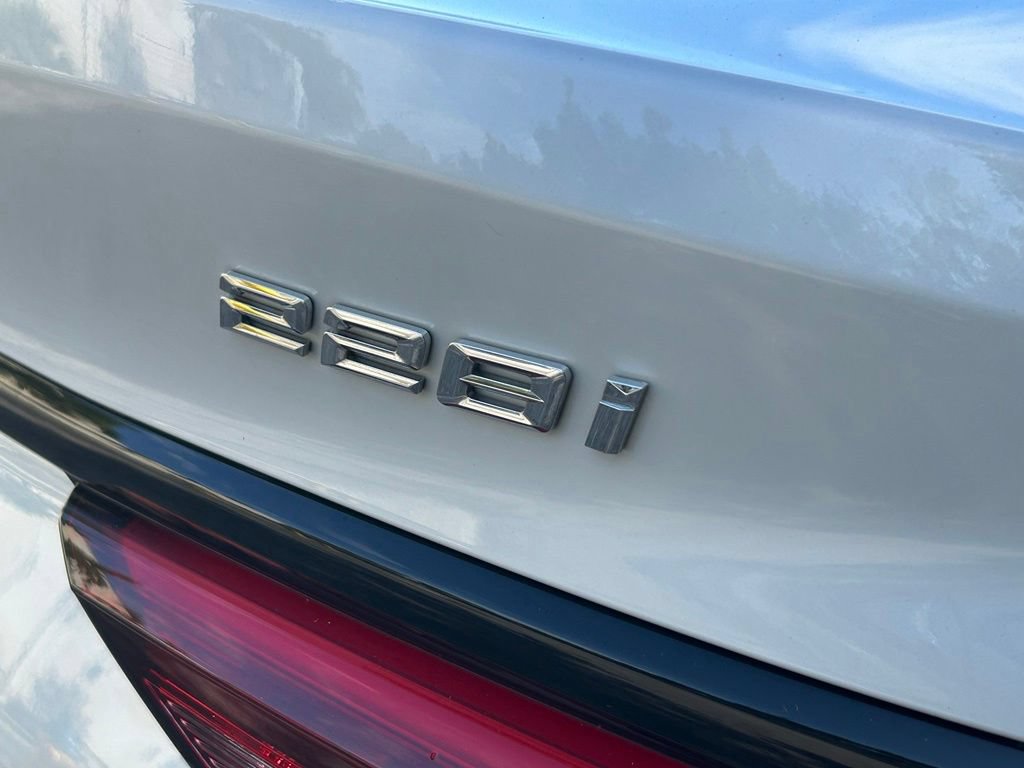 Used 2022 BMW 228i xDrive Gran Coupe AWD/4WD image 39