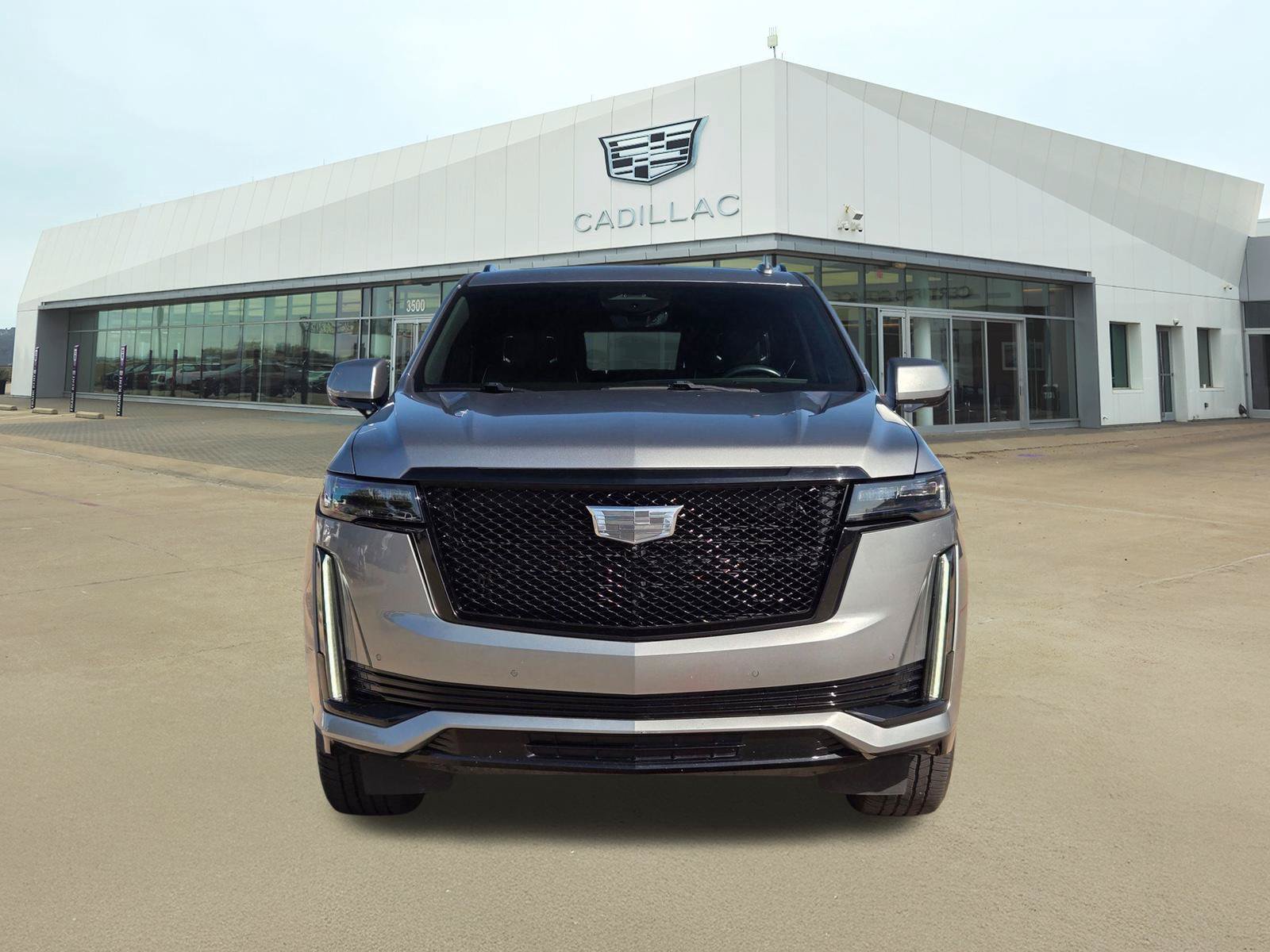Used 2023 Cadillac Escalade Sport w/ LPO, ONYX Package AWD/4WD image 2
