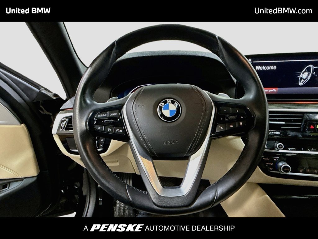 Used 2023 BMW 530i w/ Premium Package RWD image 13