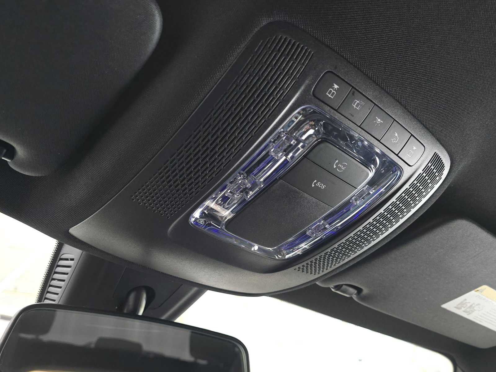 Used 2023 Mercedes-Benz GLB 35 AMG 4MATIC image 34