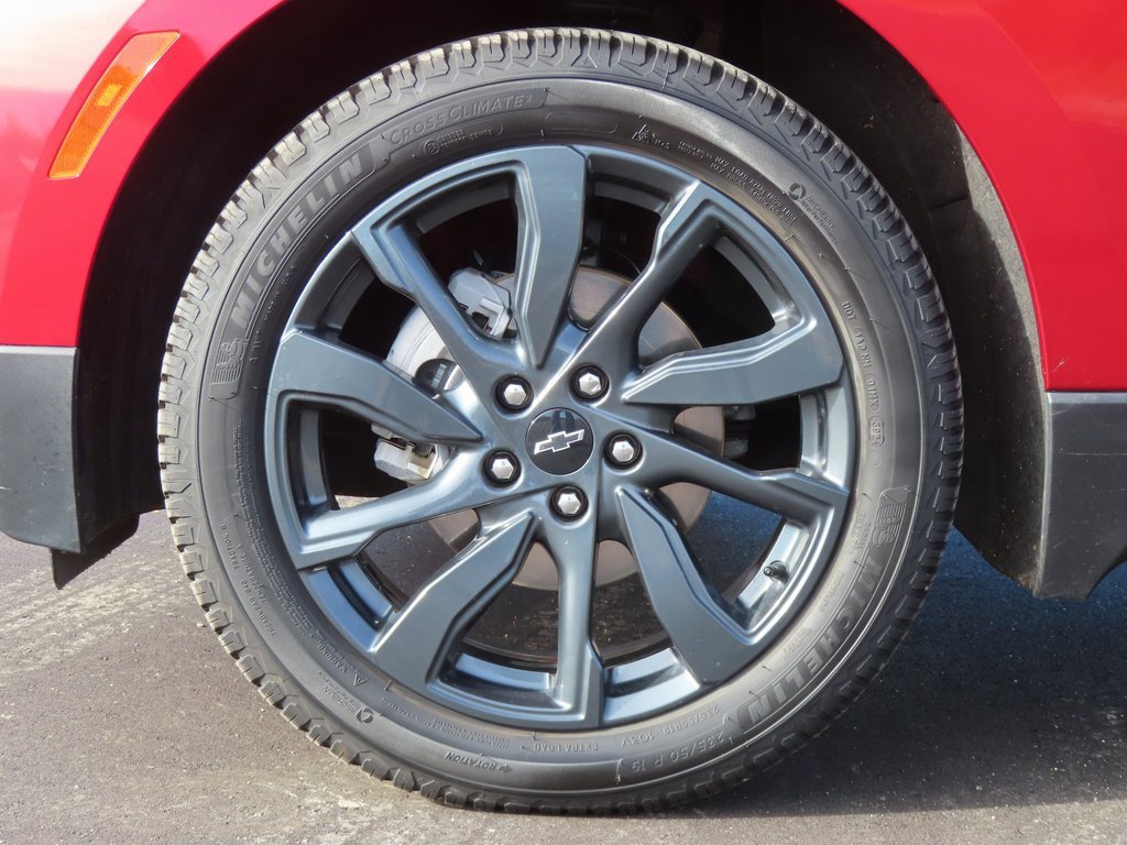 Used 2023 Chevrolet Equinox RS image 15