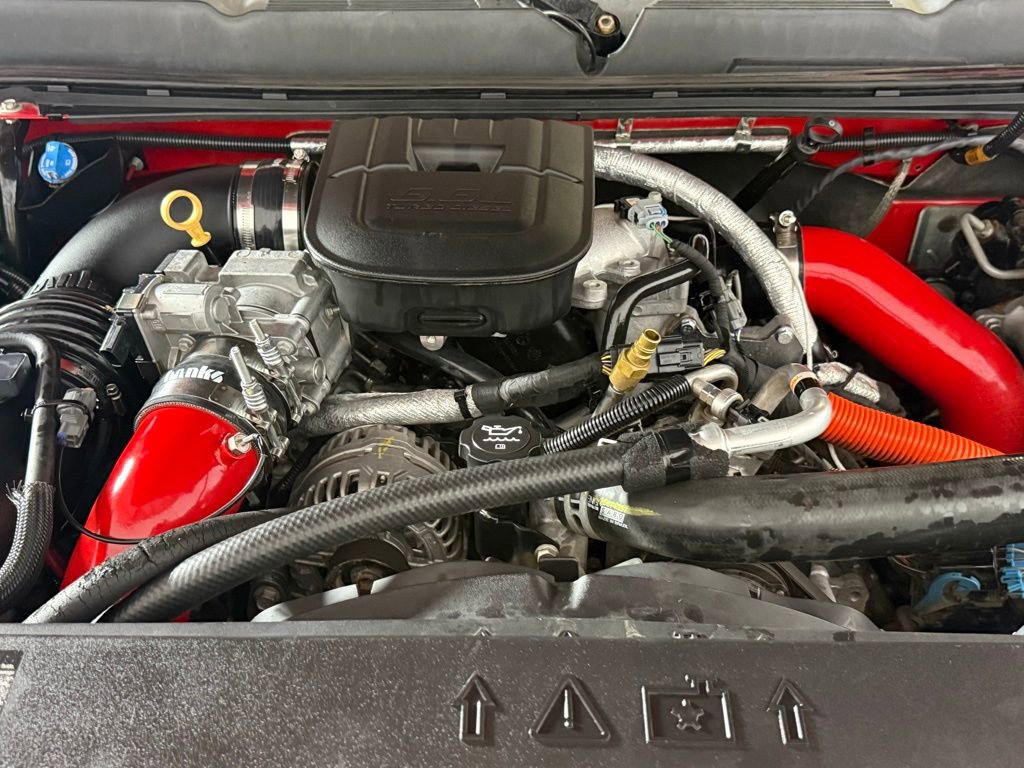 Used 2011 Chevrolet Silverado 2500 LTZ w/ Suspension Package, Off-Road AWD/4WD image 10