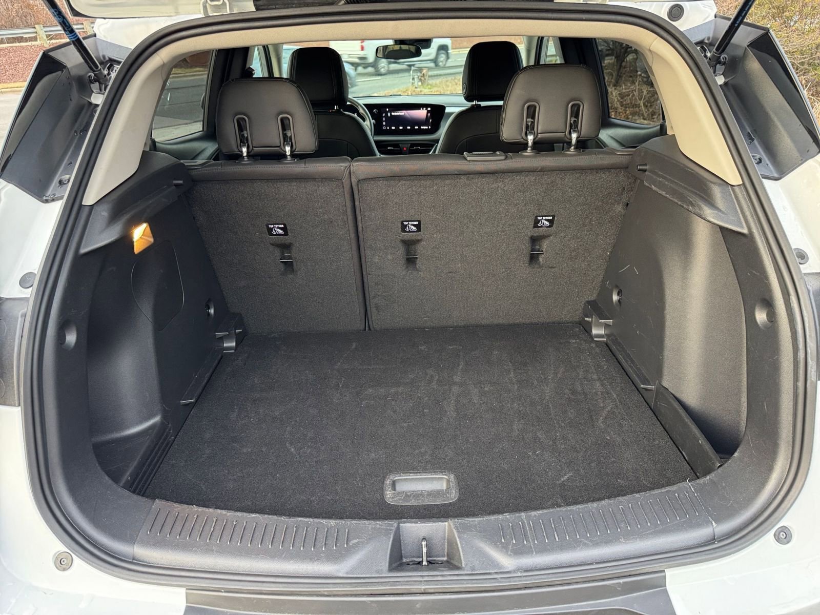 Used 2025 Buick Encore GX Preferred image 25