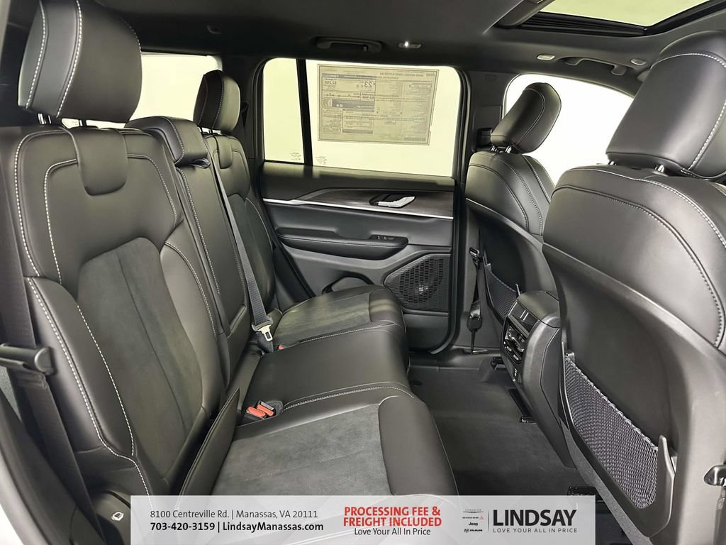 New 2026 Jeep Grand Cherokee Altitude AWD/4WD image 15