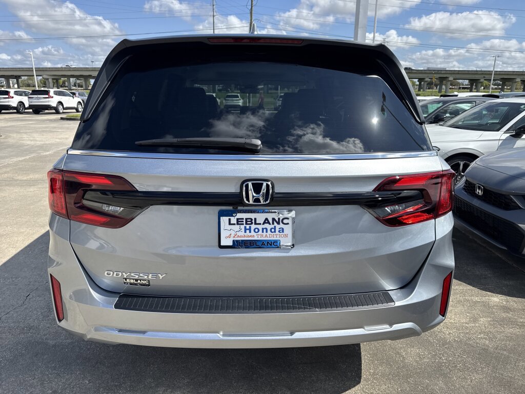 New 2026 Honda Odyssey EX-L image 5