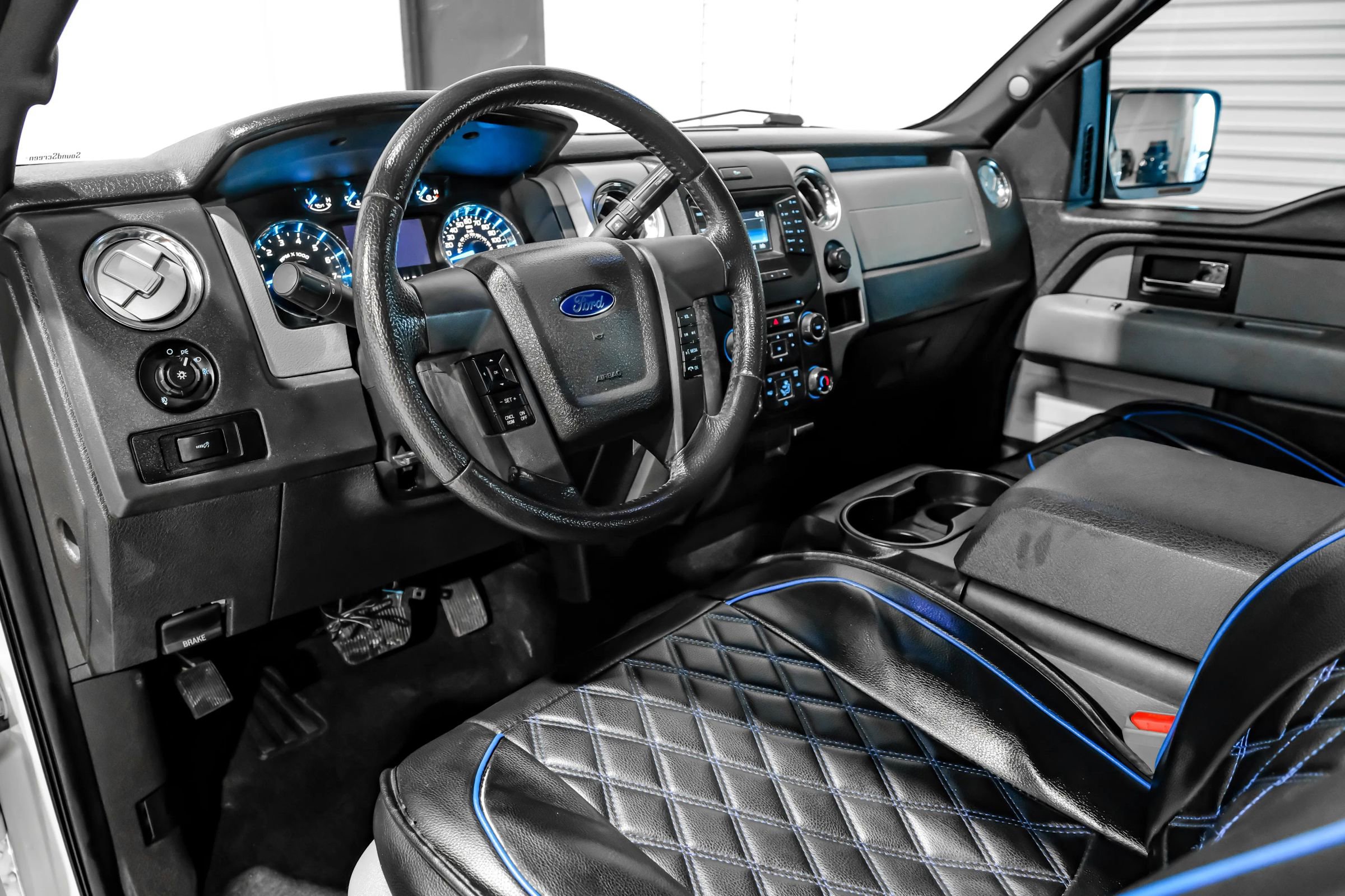 Used 2013 Ford F150 XLT w/ Luxury Equipment Group image 17