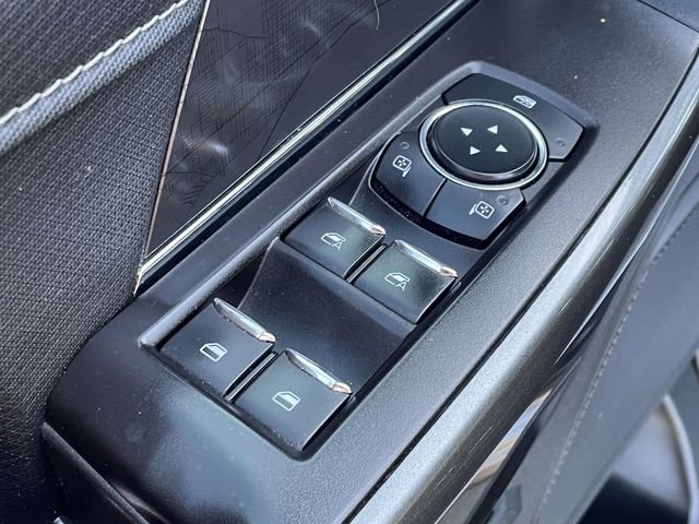 Certified 2021 Ford F150 XLT w/ Equipment Group 302A High image 15