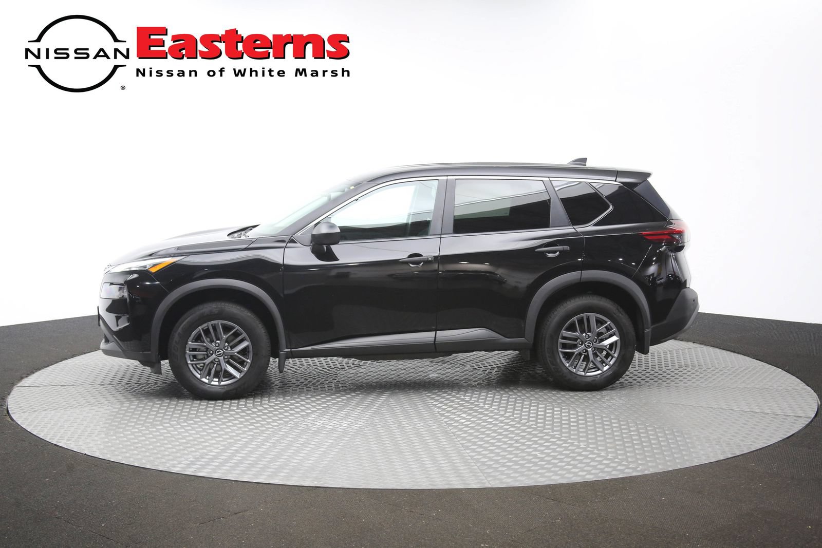 Used 2023 Nissan Rogue S AWD/4WD image 59