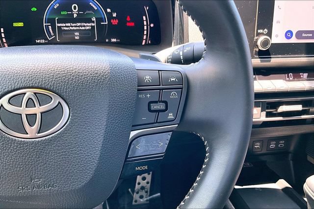 Used 2026 Toyota Camry SE FWD image 20