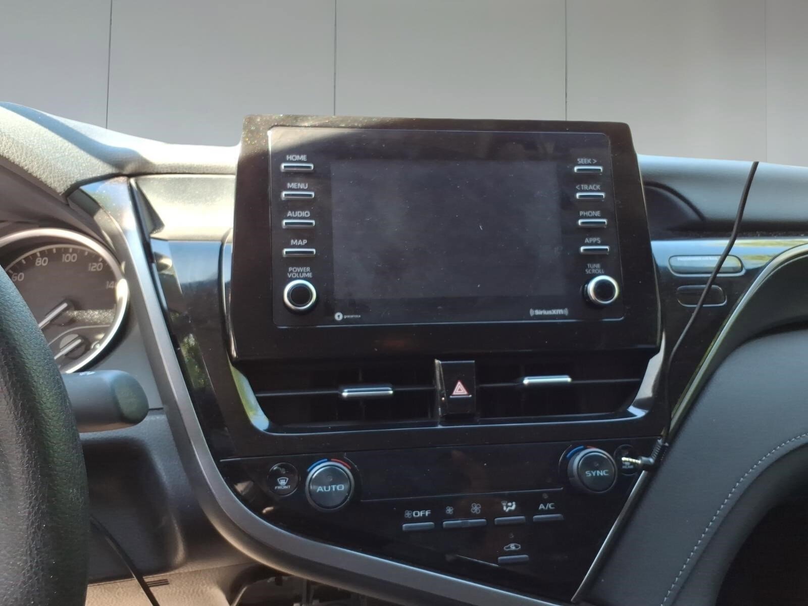 Used 2024 Toyota Camry LE FWD image 14