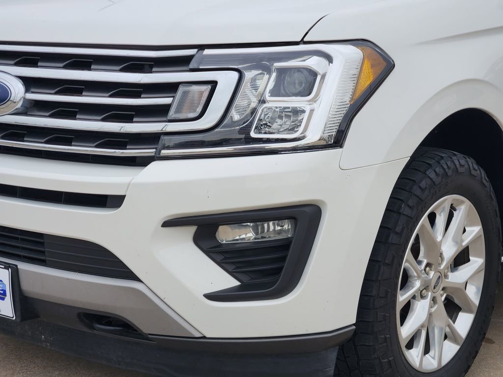 Certified 2021 Ford Expedition Max XLT image 8